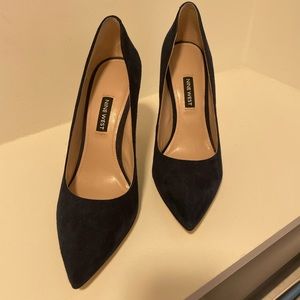 Nine West, navy 4” pump